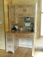 Picture of Sun City Desk with Hutch, reviewed by Karen S.