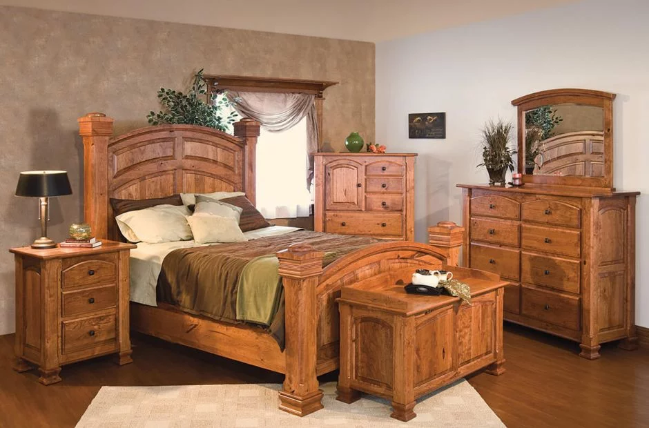 Cherry Wood Dressers & Chests of Drawers
