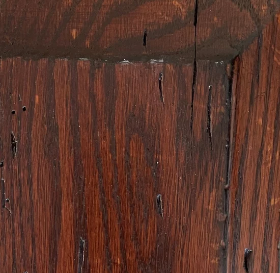 Distressed Carmine (H) stain