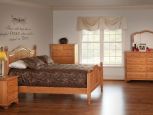 Oak Traditional Bedroom Furniture