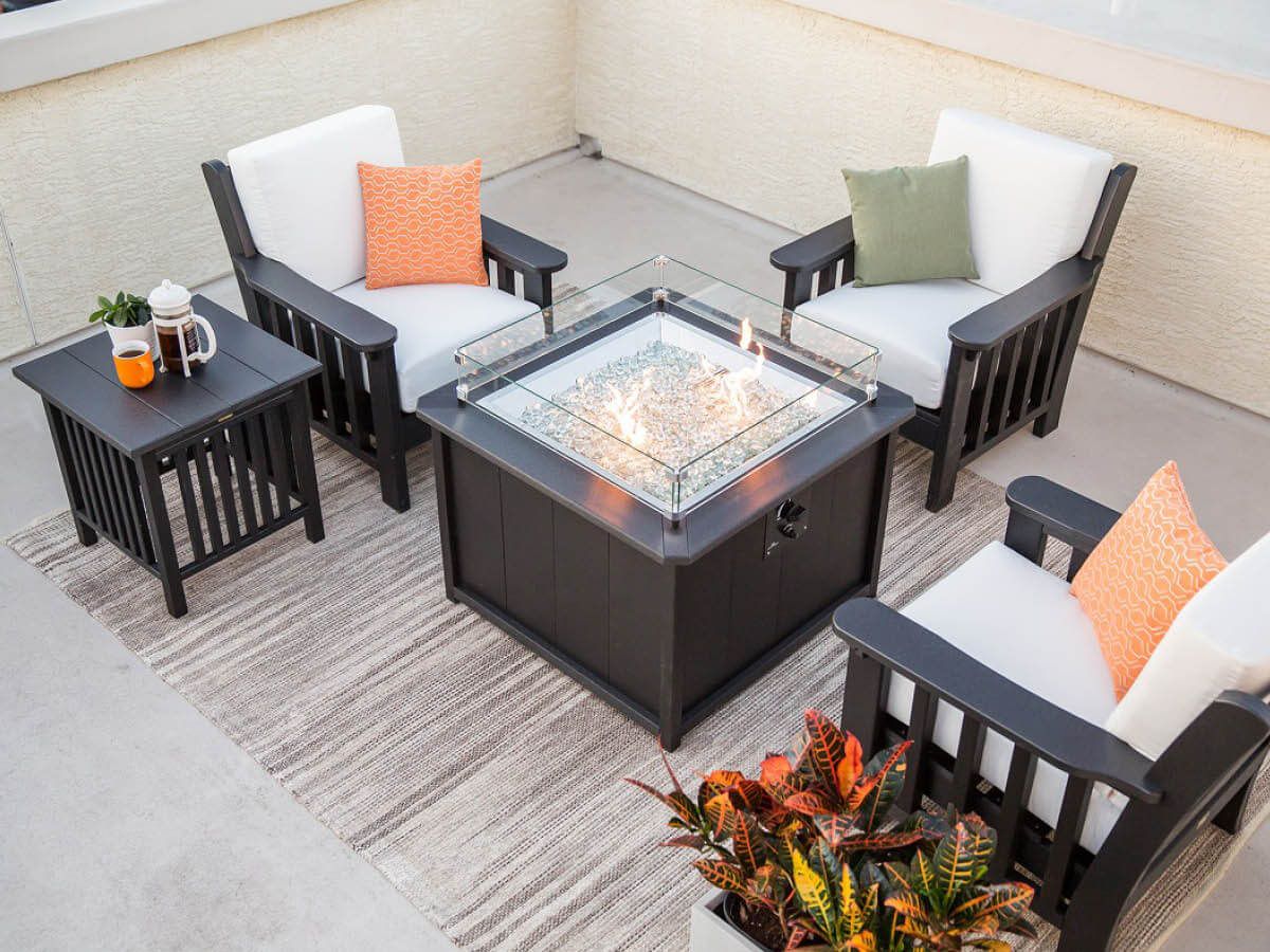 La Jolla Outdoor Seating and Fire Pit