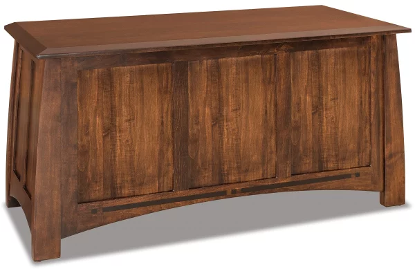 Castle Rock Large Blanket Chest