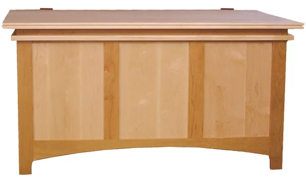 Sugar Creek Blanket Chest