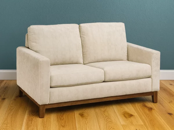 Waconia Amish Loveseat