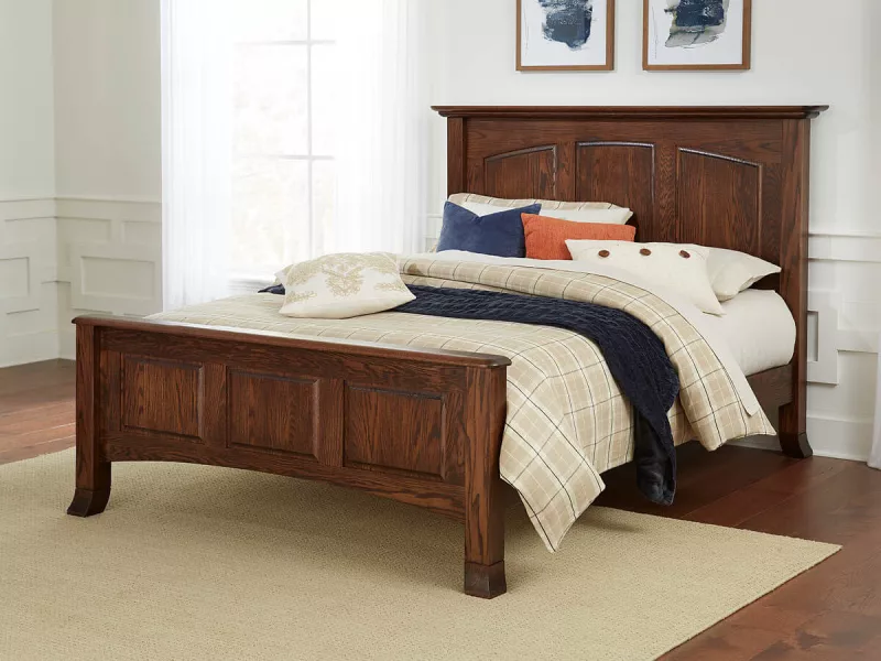 Bradley Amish Panel Bed