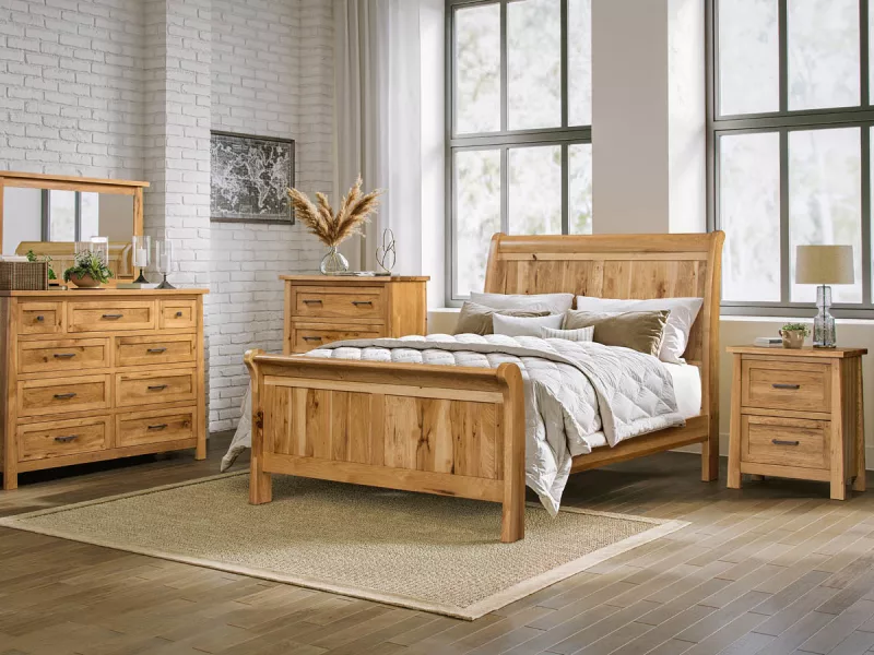 Chelmsford Bedroom Set