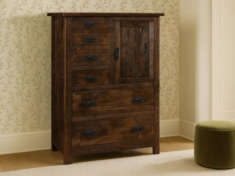 Elsmere Gentleman’s Chest