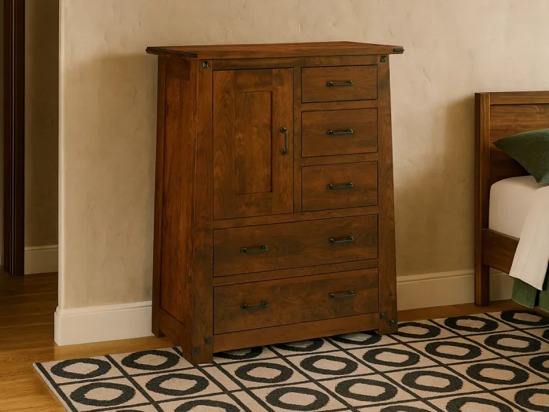 Lunada Chest