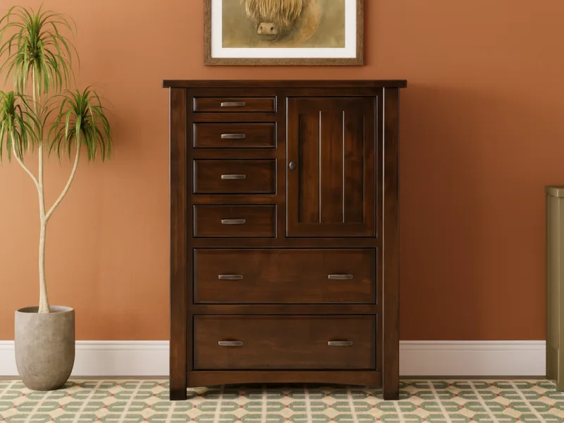 Muskegon Gentleman’s Chest