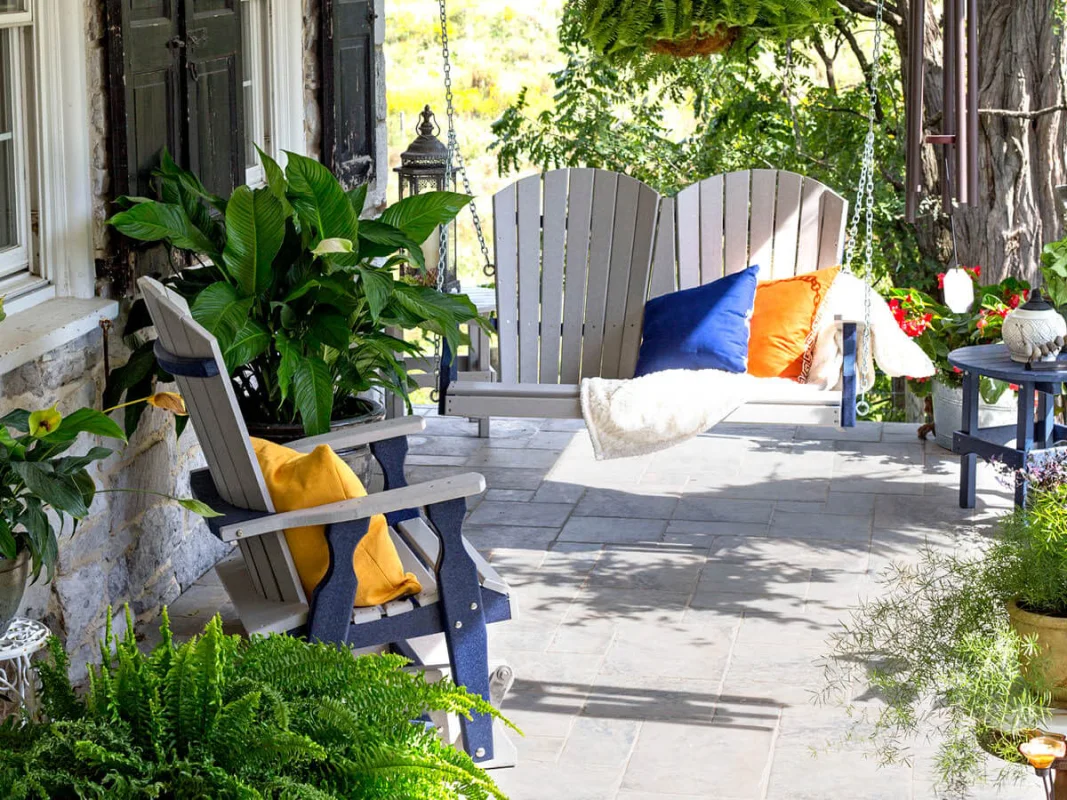 Fanback outdoor furniture