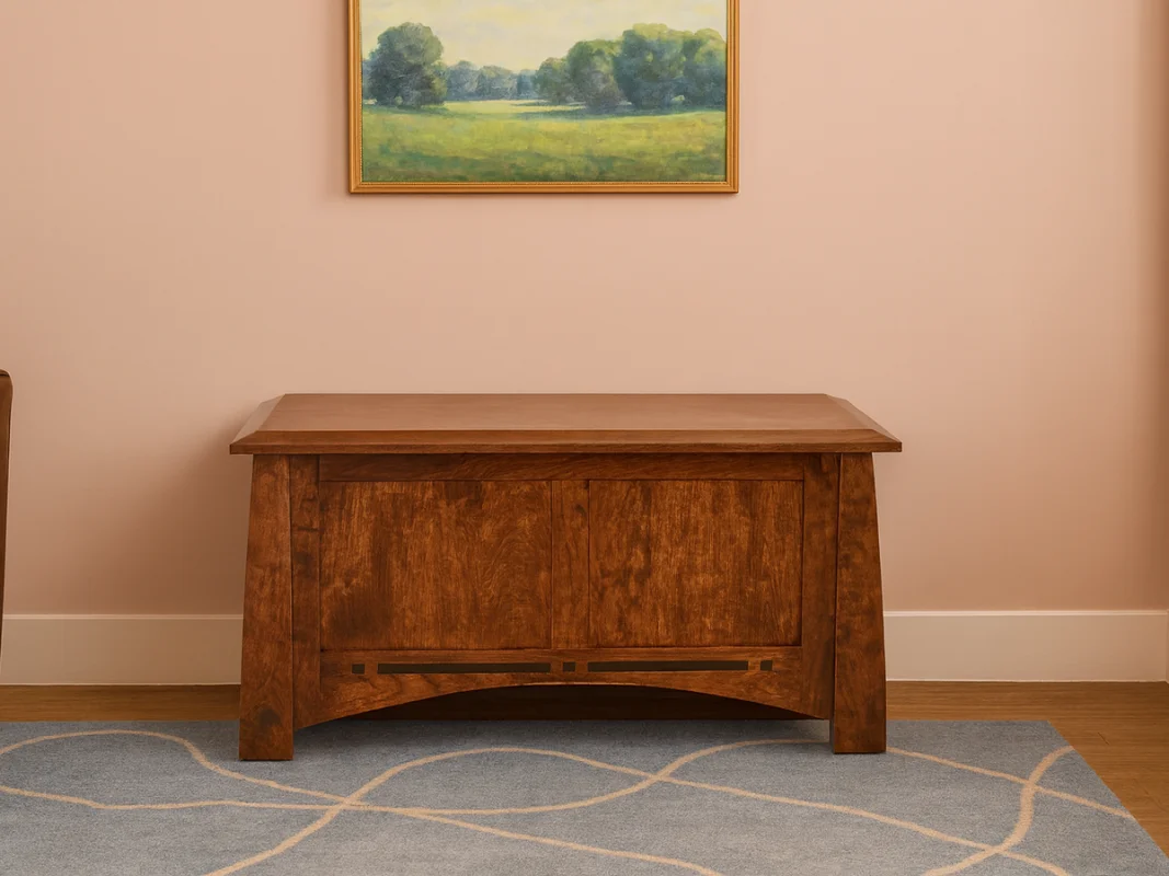 Castle Rock Small Blanket Chest