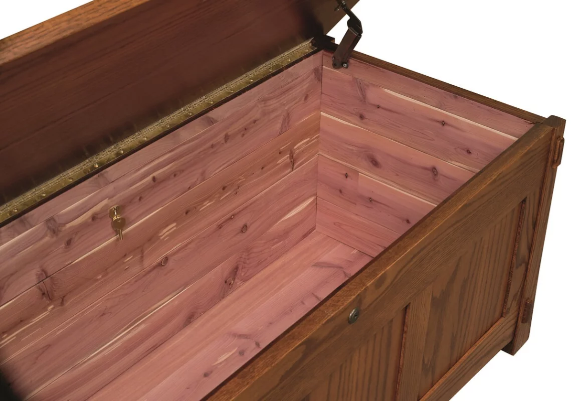 Fully Cedar-lined interior