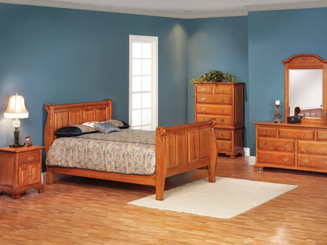 Elizabeth's Tradition Cherry Bedroom Set