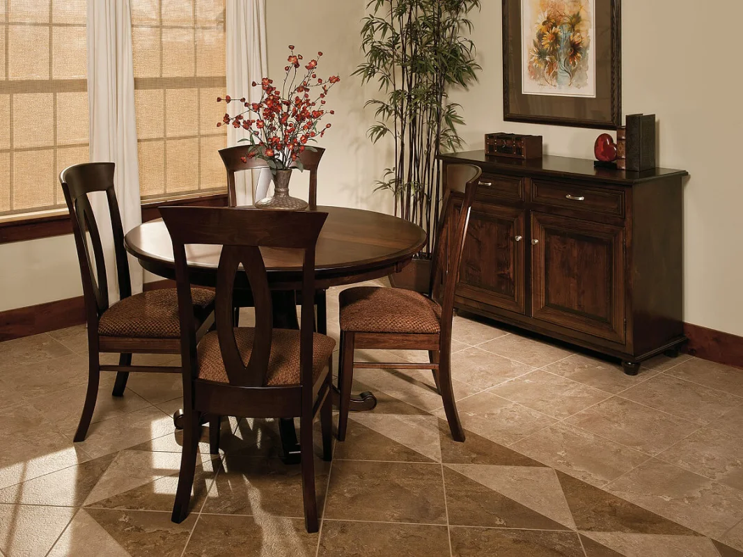 Hillsborough Single Pedestal Dining Set