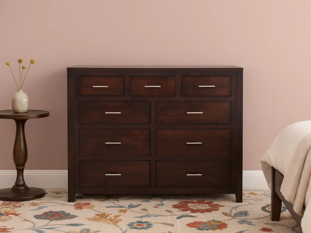 Kuna 9-Drawer Dresser
