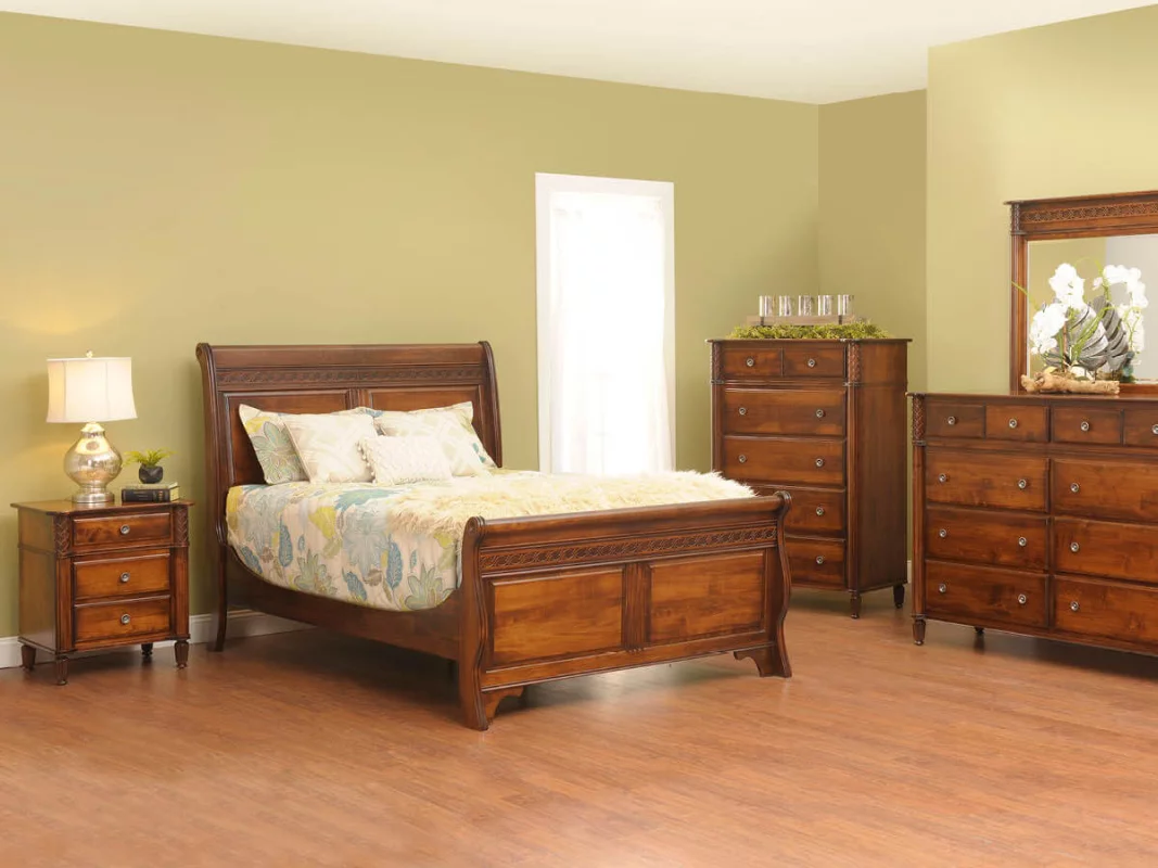 Traditional Hardwood Bedroom Furniture