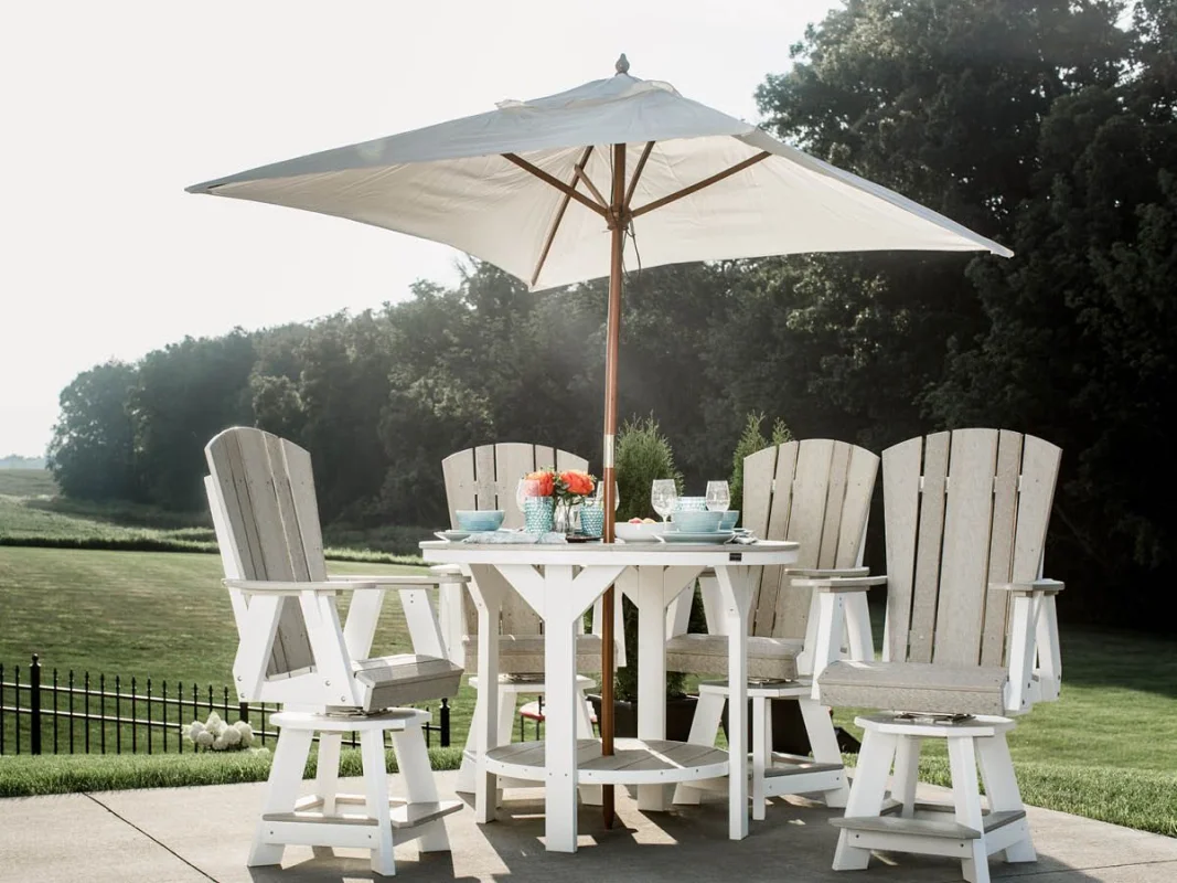 Swivel Bar Chair and Sidra Outdoor Pub Table