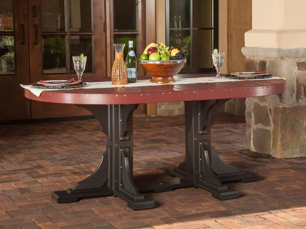Stockton Outdoor Oval Dining Table