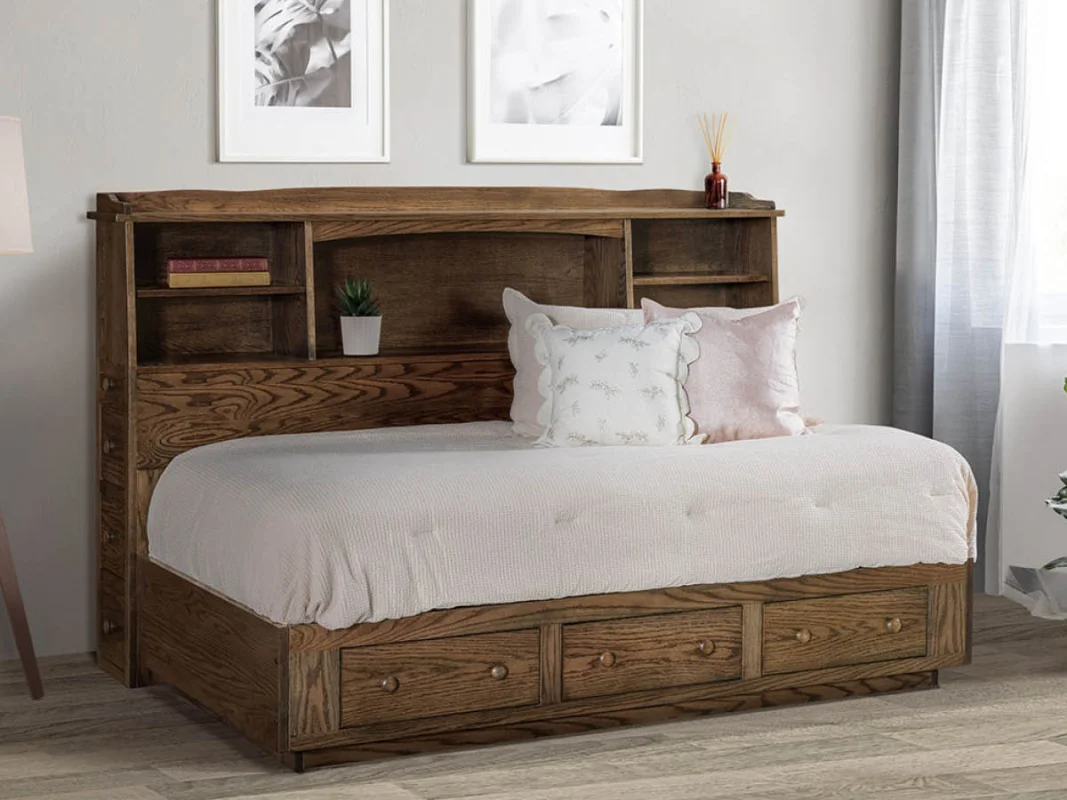 Tippah Day Bed