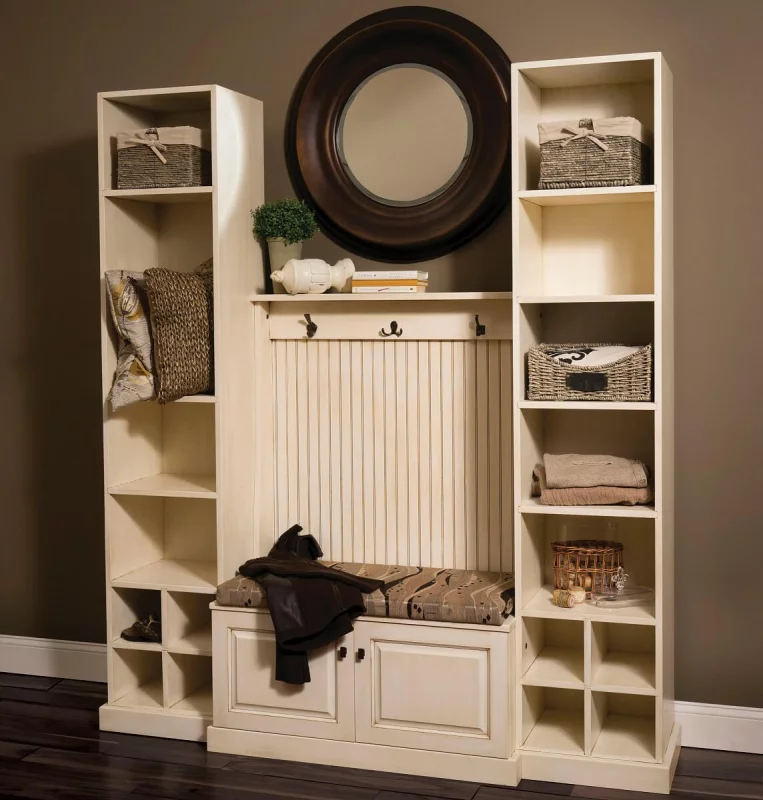 Shown in Brown Maple