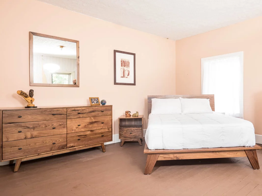 Woodstock Bedroom Set