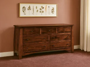 Castle Rock 7-Drawer Dresser