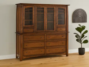 Castle Rock Glass Door Mule Chest