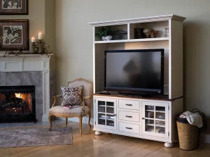 Cheboygan Living Room