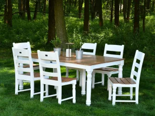Niagara Falls Outdoor Dining Set image 3