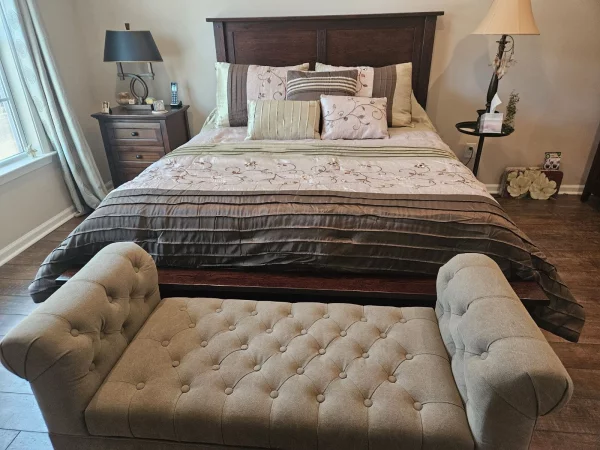 Picture of Alameda Storage Platform Bed, reviewed by Patricia