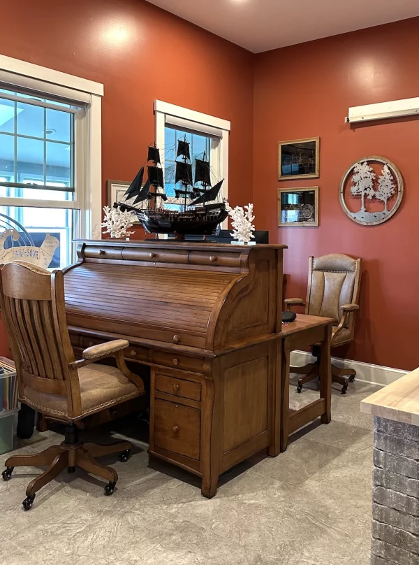 Picture of Alford Roll Top Office Set, reviewed by Evelyne