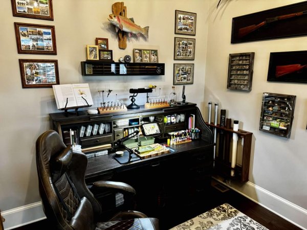 Picture of Creator’s Roll Top Desk, reviewed by Dan