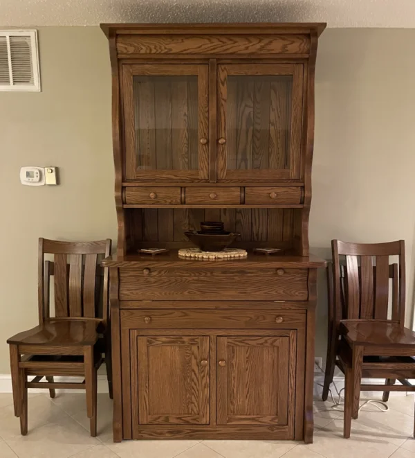 Picture of Flanders Island Table and Talley Stackable Chairs, reviewed by Merrilyn K.
