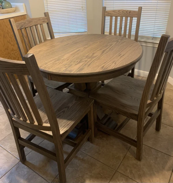 Picture of Brenham Single Pedestal Table and Crawford Chairs, reviewed by Teresa