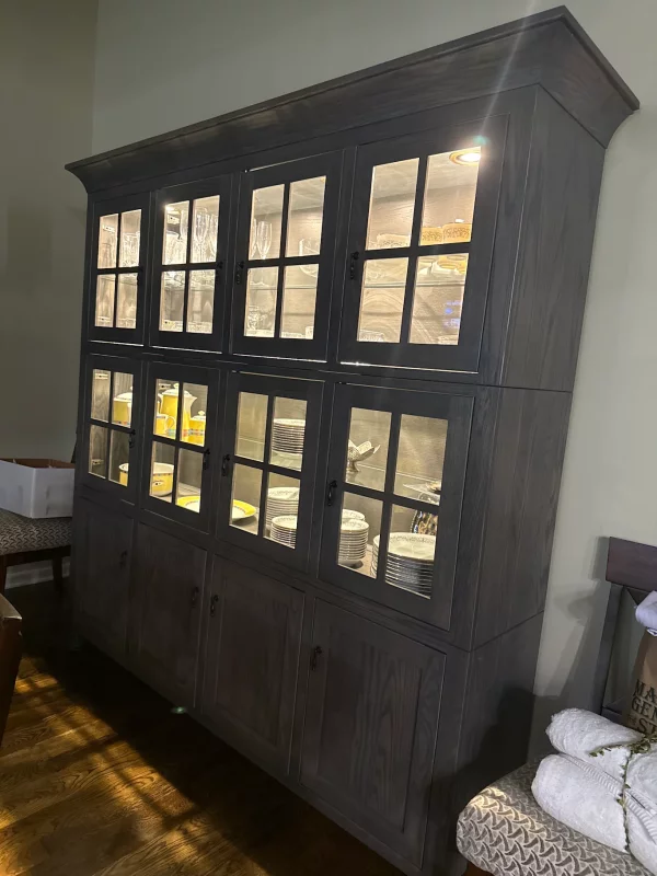 Picture of Moorcroft Dining Hutch, reviewed by Kenneth