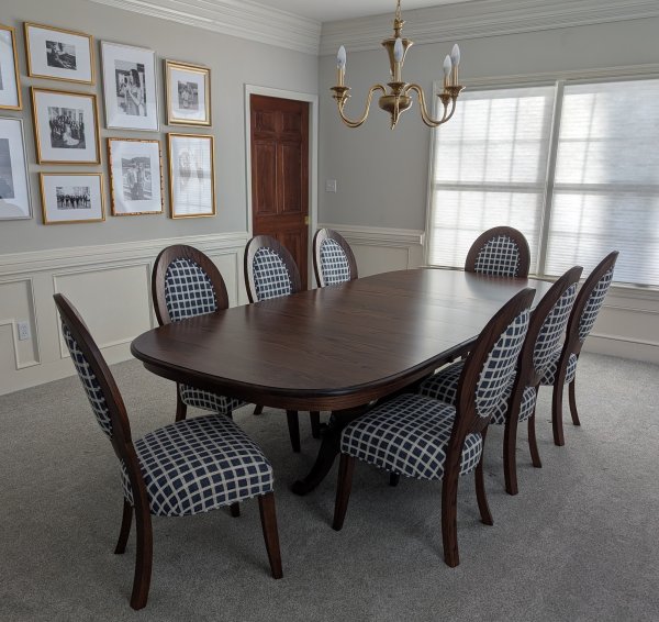 Picture of Hillsborough Dining Set, reviewed by Janine