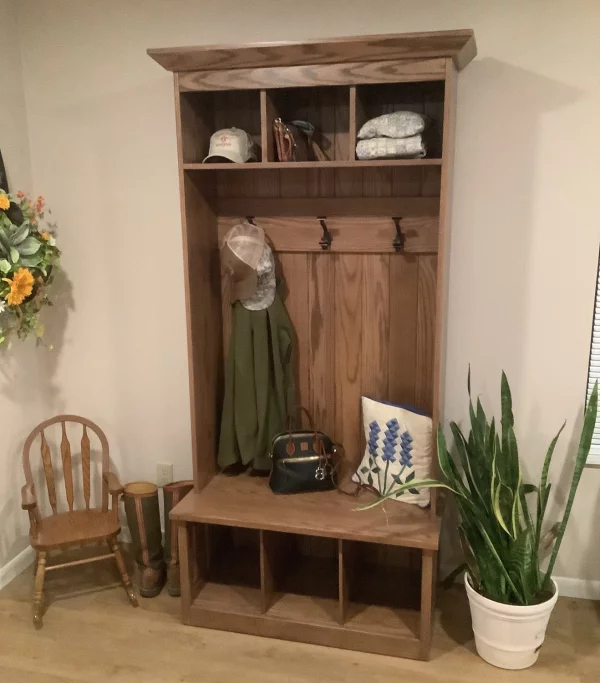 Picture of Nealy Hall Seat, reviewed by Alan W.