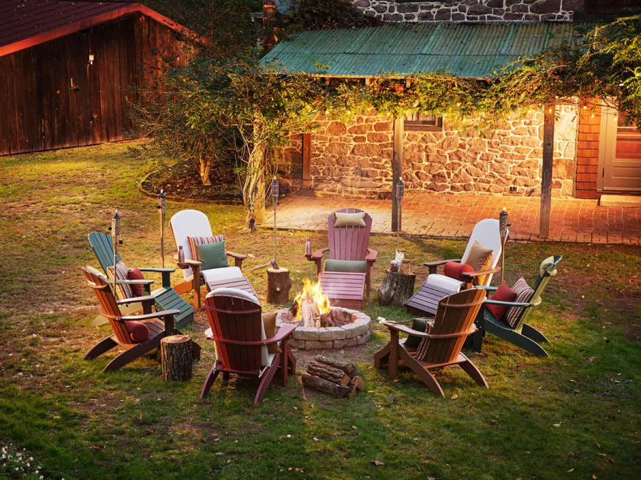 Avalon Outdoor Furniture Set