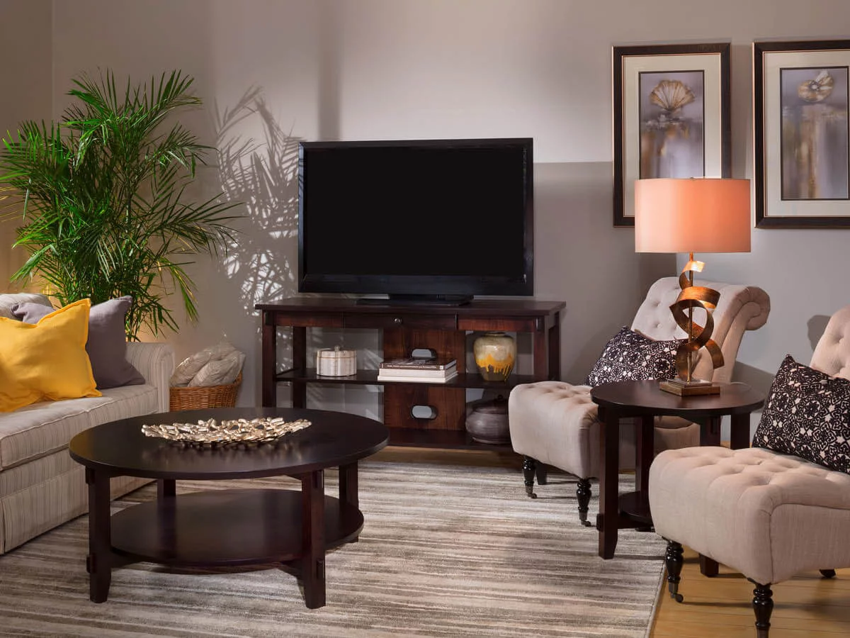 Bass Lake Living Room Set image 1