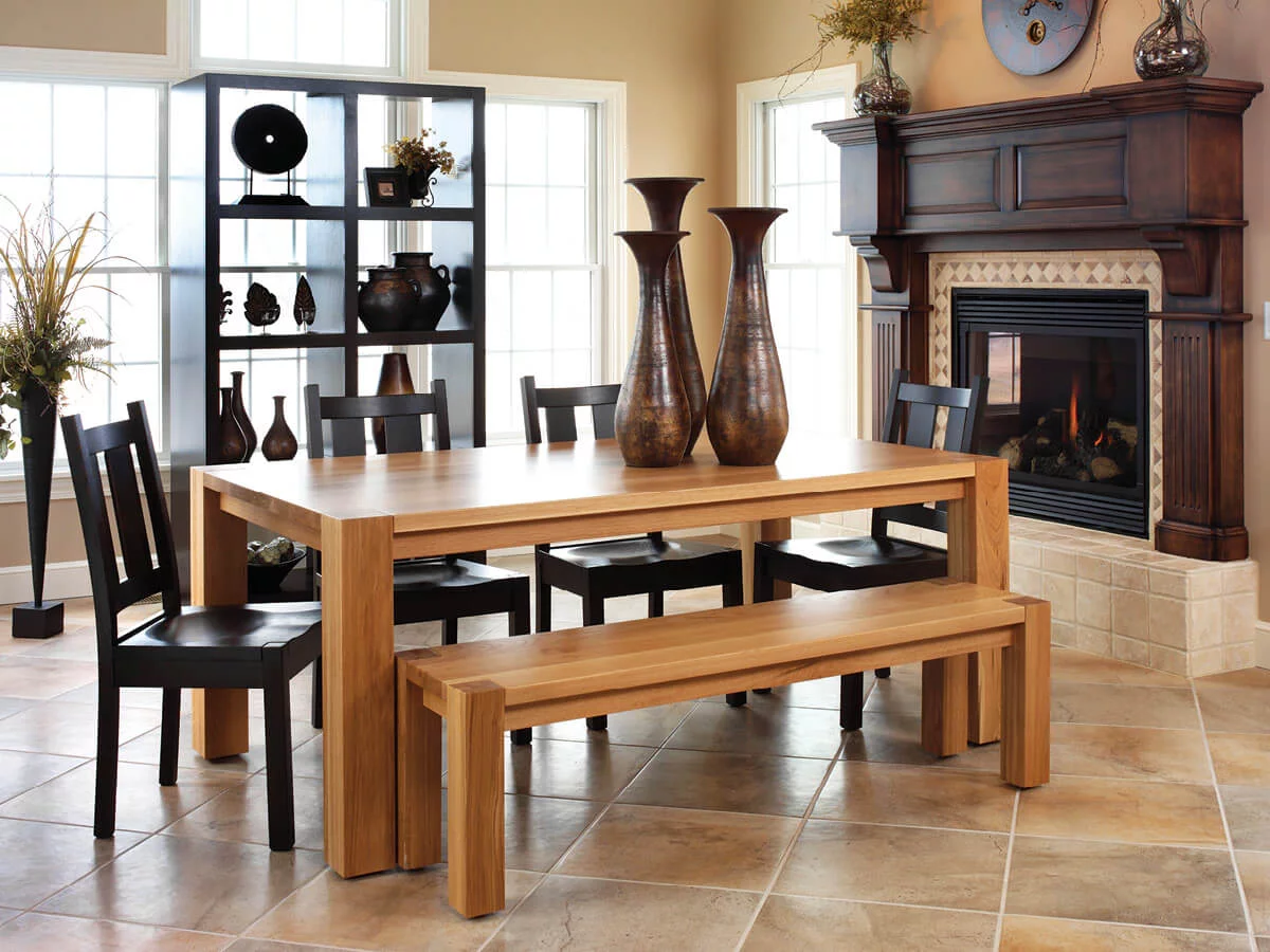 Currow Dining Set image 1