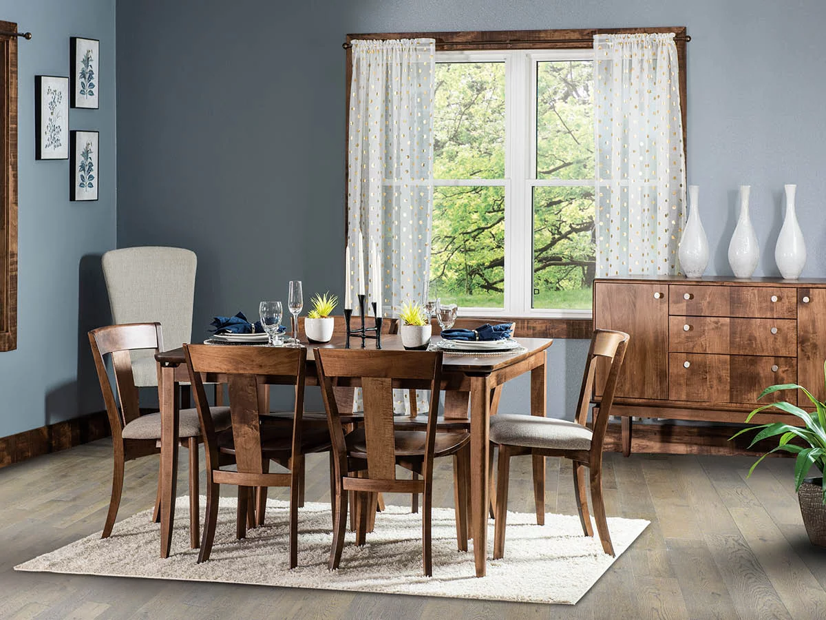 Kihei Dining Set image 1