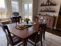 Picture of Sarandon Dining Set, reviewed by Chris