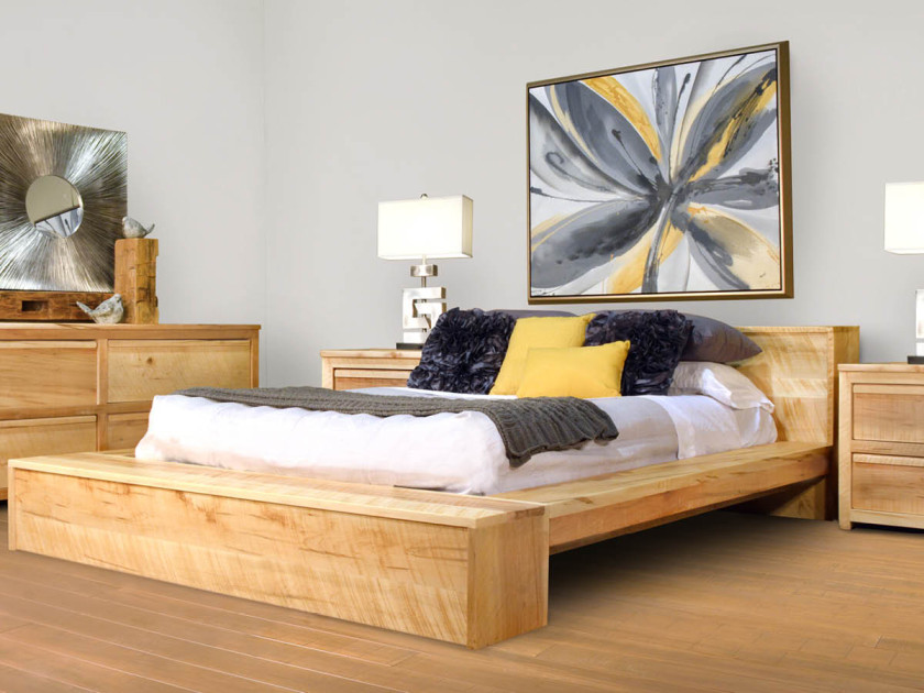 Madera Bedroom Set with Natural Finish