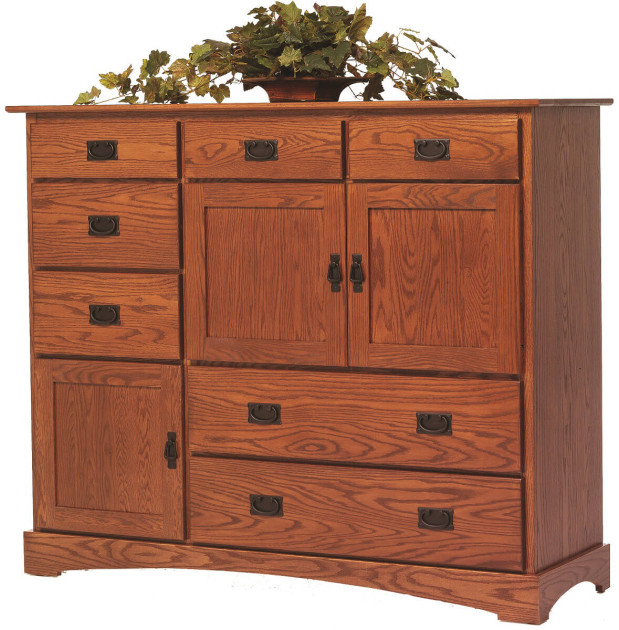 Mission Hills Amish Grande Chest