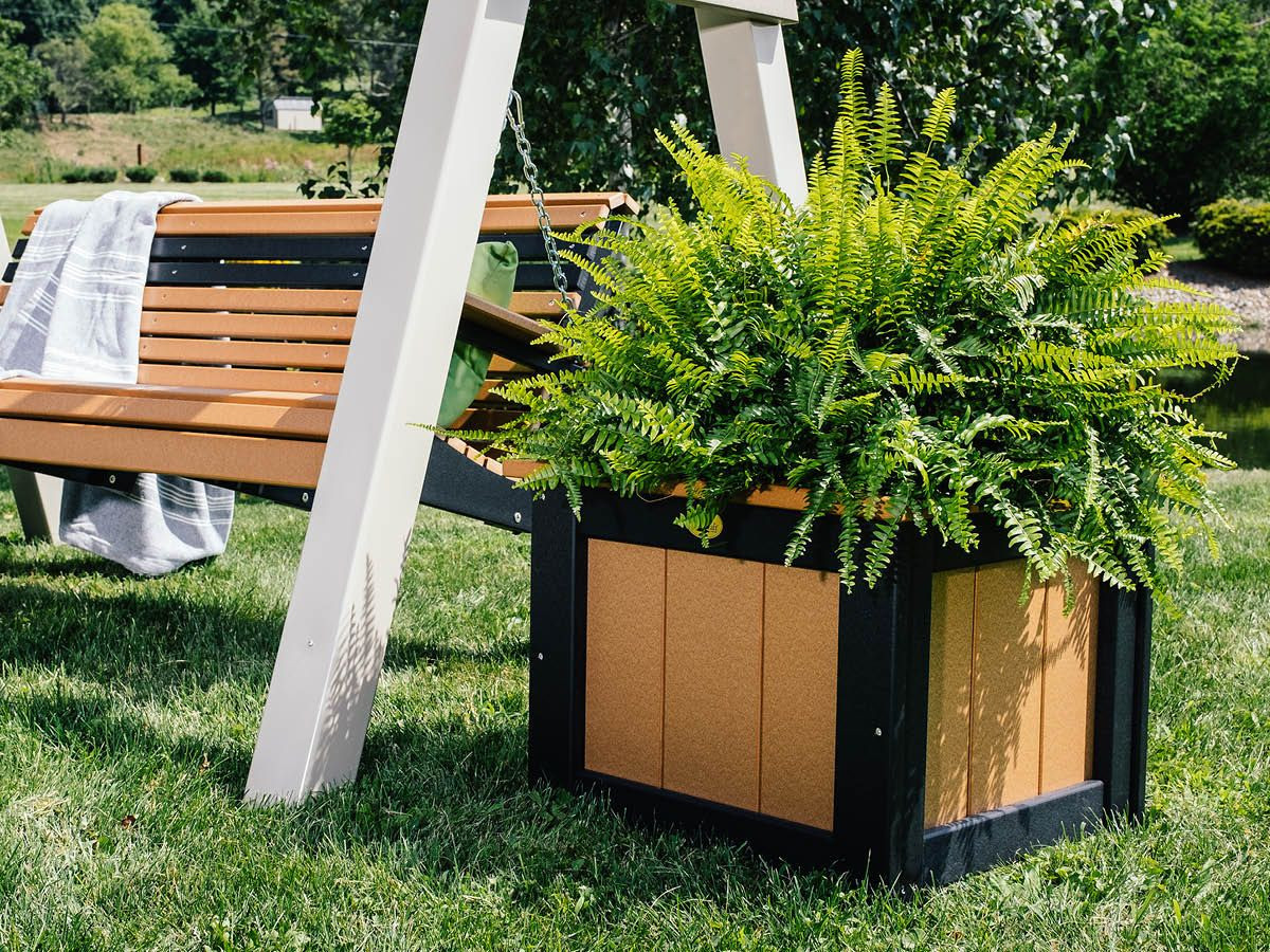 Pigeon Point Commercial Outdoor Planter